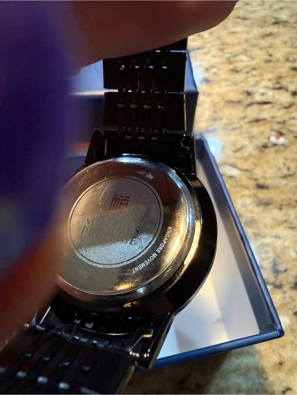 Invicta bold black